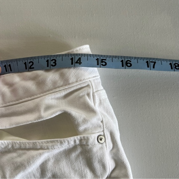 Gap white denim shorts - Picture 4 of 7